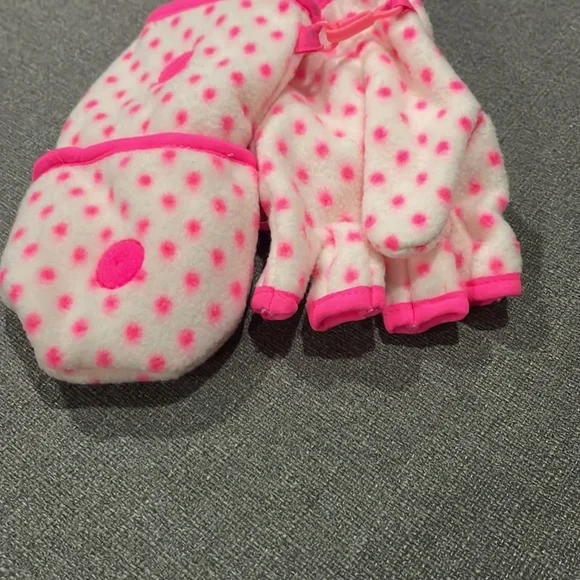 Gap Kids Hot Pink with White Polka-Dot Free Finger Mitten - Picture 3 of 7